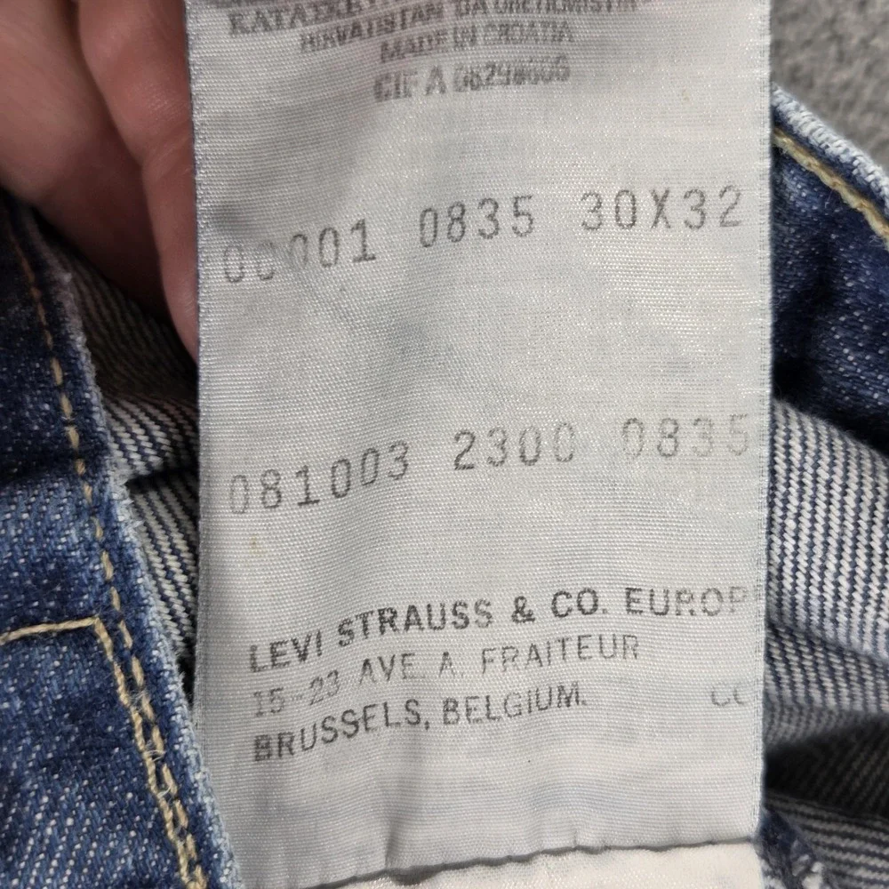 Vintage Levis Engineered Jeans Mens 30x32 Blue Twisted Button Fly Medium Wash